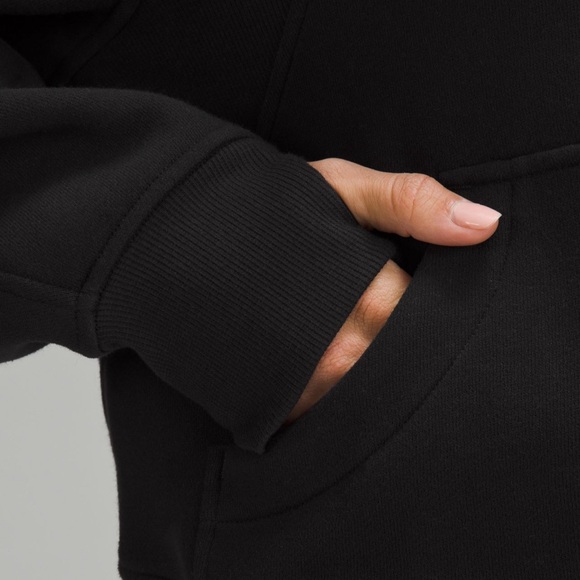 Lululemon Scuba Half Zip - Picture 4 of 7